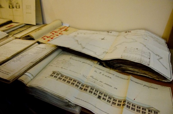 10 марта отмечается профессиональный праздник работников архивов