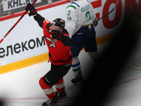 
        1/4 Востока, матч №2. «Авангард» - «Салават Юлаев» 2:3 ОТ. Послематчевая пресс-конференция (ВИДЕО)
      