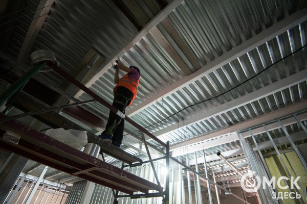 Фоторепортаж: как строят омский военный госпиталь на 100 мест