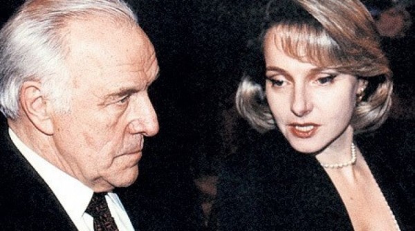 Эксклюзивный подарок дому-музею Ульянова готовит дочь актера Эксклюзивный подарок дому-музею Ульянова готовит дочь актера