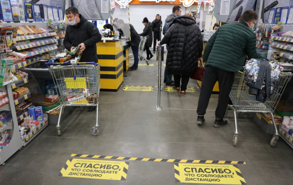 Антивирусная ревизия: в&nbsp;каких омских магазинах пренебрегают масками и&nbsp;завышают цены 