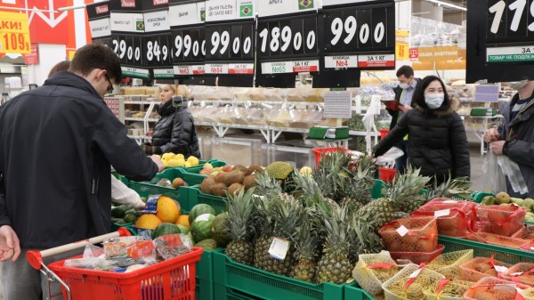 Антивирусная ревизия: в&nbsp;каких омских магазинах пренебрегают масками и&nbsp;завышают цены 