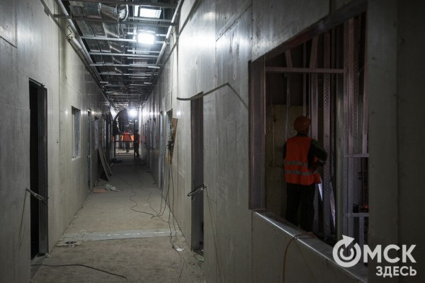 Фоторепортаж: как строят омский военный госпиталь на 100 мест