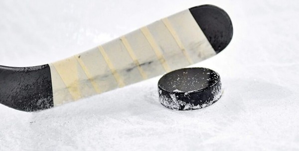 Семён Кошелев остаётся в "Авангарде"