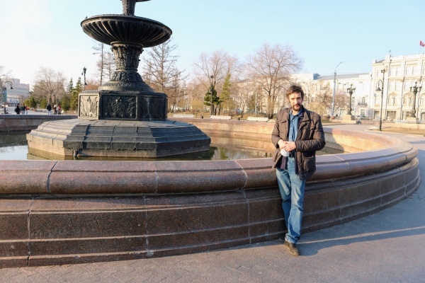 Самоизоляция под ударом: омичи снова толпами вышли на улицу, несмотря на запрет 