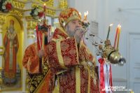 Александр Бурков поздравил омичей с Пасхой