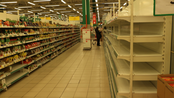 Антивирусная ревизия: в&nbsp;каких омских магазинах пренебрегают масками и&nbsp;завышают цены 