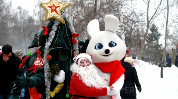 Мороз невелик, да стоять не велит: в Омске прошел многонациональный праздник «Елка дружбы»