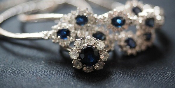 Омич вернулся из Казахстана, нарушил карантин и украл золото