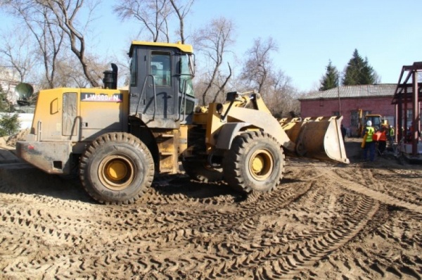 Госпиталь за 41 день. Смотрим, как строится медицинский центр в Омске