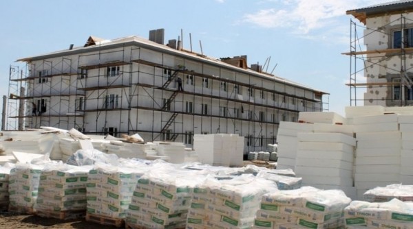 Специалисты «Госэкспертизы» признали дома в омской Рябиновке пригодными для жизни