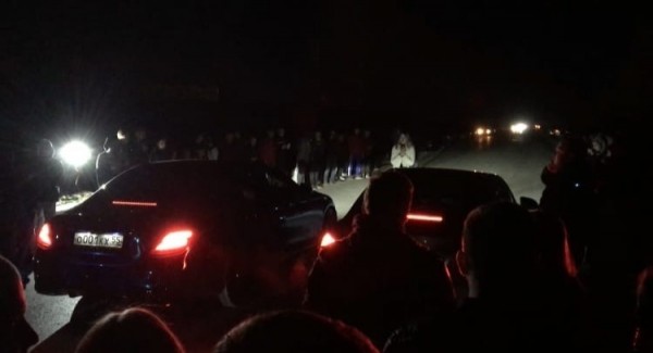 На гонках водитель въехал в толпу, на него завели несколько дел