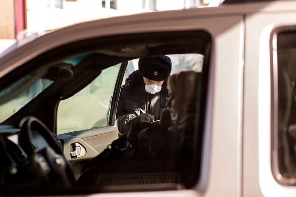 Пятерых омичей, помещённых на карантин, не оказалось дома