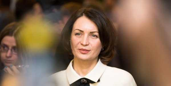 Мэр Омска: "Дезинфицирующее средство на прилавке не даёт права работать" Мэр Омска: "Дезинфицирующее средство на прилавке не даёт права работать"