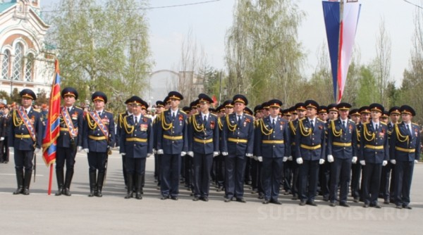 В параде Победы приняла участие сводная коробка сотрудников регионального УФСИН В параде Победы приняла участие сводная коробка сотрудников регионального УФСИН