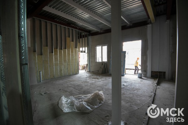 Фоторепортаж: как строят омский военный госпиталь на 100 мест