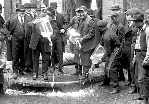 Омские областные чиновники не поддержали «гениальную» идею о «сухом законе»