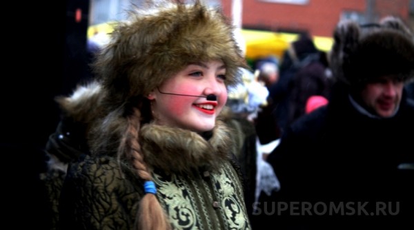 Мороз невелик, да стоять не велит: в Омске прошел многонациональный праздник «Елка дружбы»