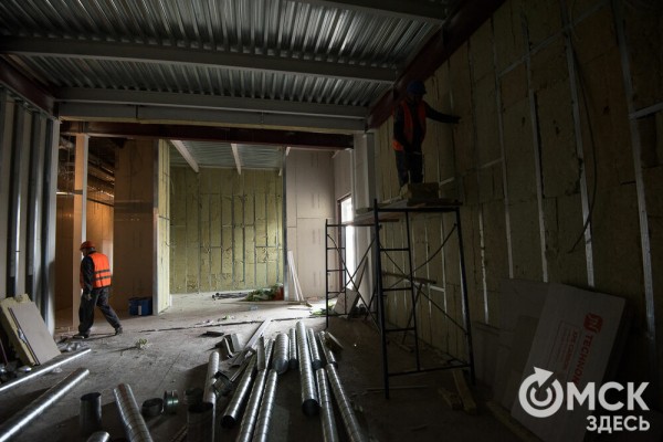 Фоторепортаж: как строят омский военный госпиталь на 100 мест