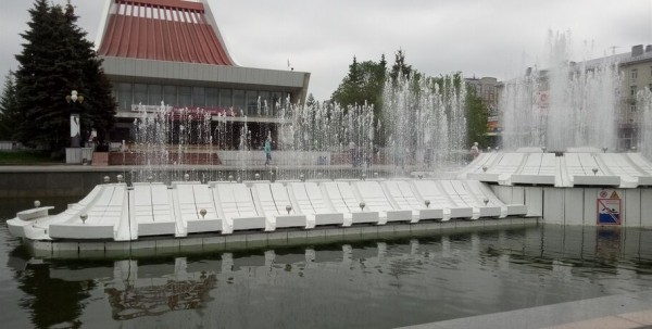 На улице Лермонтова снесут киоски, мешающие благоустройству Театральной площади