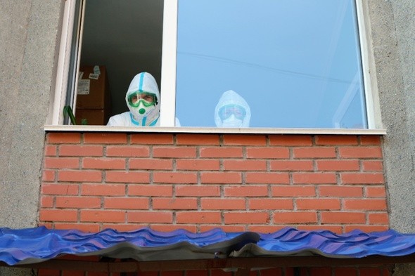 «Мы на войне, которую город не замечает». Как омские врачи борются с коронавирусом