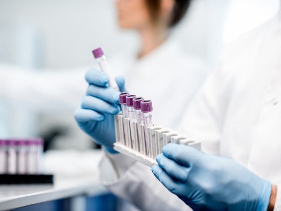 В Омске уже более 300 зараженных коронавирусом