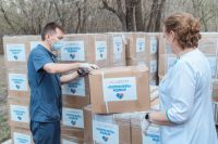 «Газпром нефть» передала Омской области свыше 1 млн средств защиты