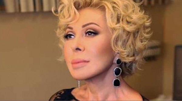 Омичи посчитали, что Любовь Успенскую правильно сняли с самолета в Омск