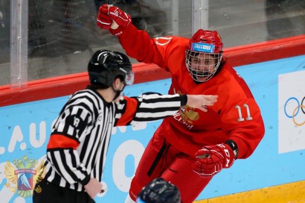 
        Руслан Газизов: &laquo;Важно, что в &laquo;Авангарде&raquo; будут помогать развиваться молодым игрокам и все для этого обеспечат&raquo;
      