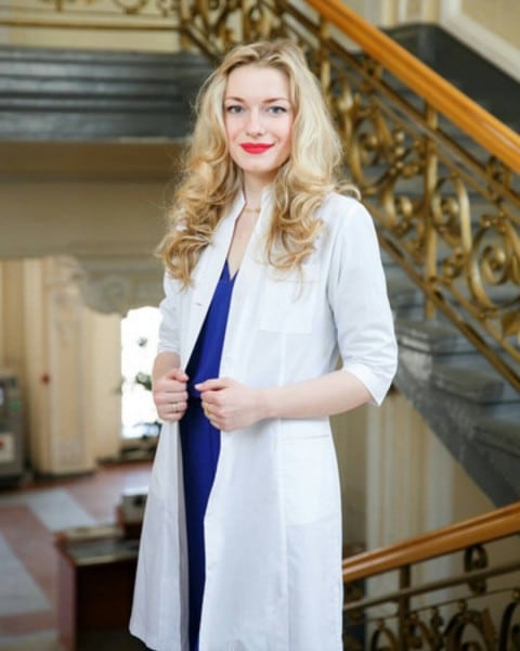 Пользуйтесь солнцезащитными кремами. Дерматолог об SPF-факторе и загаре