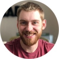 Аудиоверсию - каждой книге. Проект омских программистов получил поддержку Фонда "Сколково"