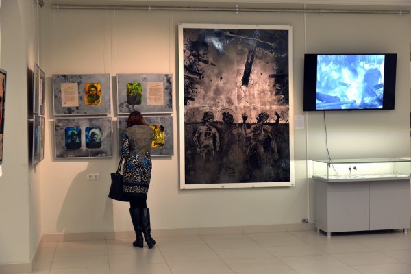 Омский художник: "Я захотел рассказать про войну с точки зрения обычного человека, а не политики"