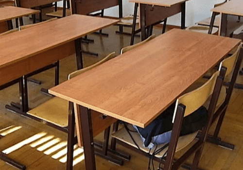 В Омске собираются объединять школы?