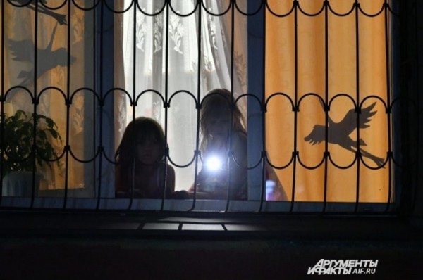 Всероссийская акция «Фонарики Победы» прошла и в Омске