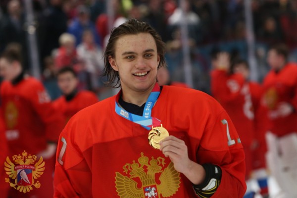 
        Руслан Газизов: &laquo;Важно, что в &laquo;Авангарде&raquo; будут помогать развиваться молодым игрокам и все для этого обеспечат&raquo;
      