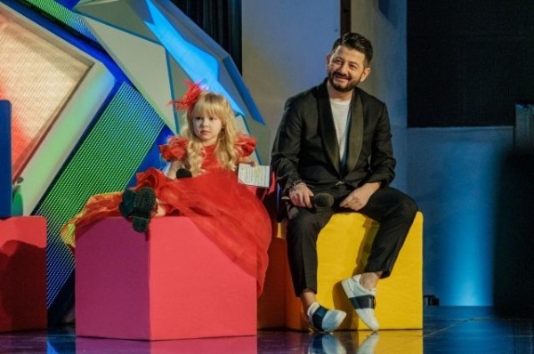 Две омские команды выступили в «Детский КВН» на канале СТС Две омские команды выступили в «Детский КВН» на канале СТС