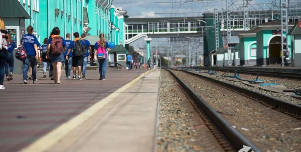 В омских электричках вновь принимают льготные проездные