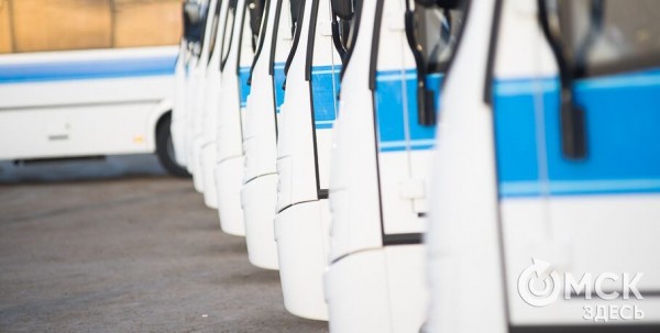 Для развоза омичей после салюта пустят дополнительные автобусы