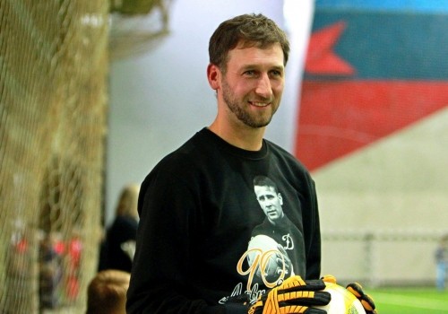 Внук легендарного вратаря Льва Яшина приезжает на работу в Омск