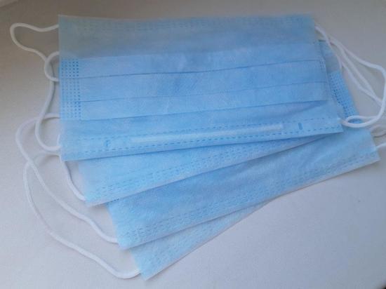 Омичей по-прежнему штрафуют за отсутствие масок