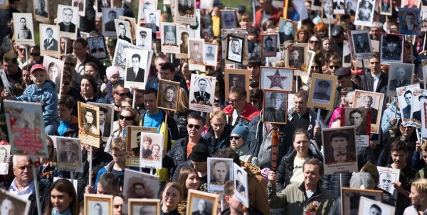В Омске определились с датой акции "Бессмертный полк"
