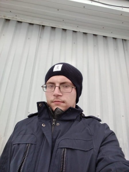 В Омске разыскивают молодого парня, пропавшего две недели назад