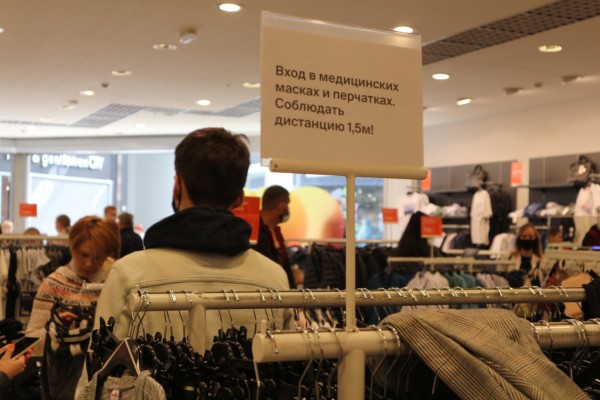 Тихое возвращение: как открылись торговые центры в Омске 