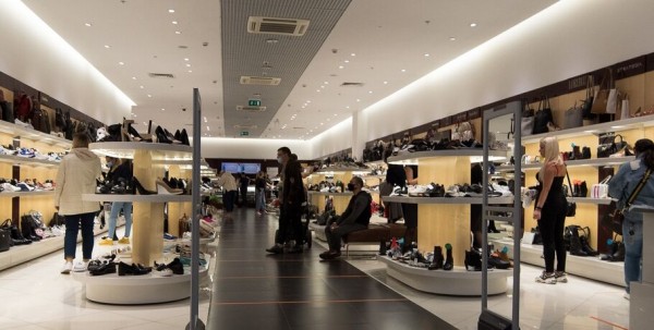 Торговые центры Омска будут работать в выходной день