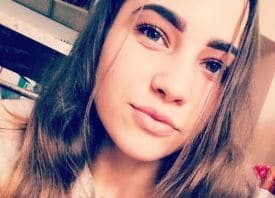 В Омске три недели не могут найти пропавшую девушку