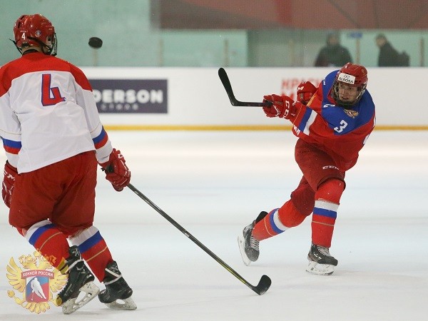 
        Александр Фигурин: «В новом сезоне надо оправдать ожидания в МХЛ и постараться получить шанс в ВХЛ»
      