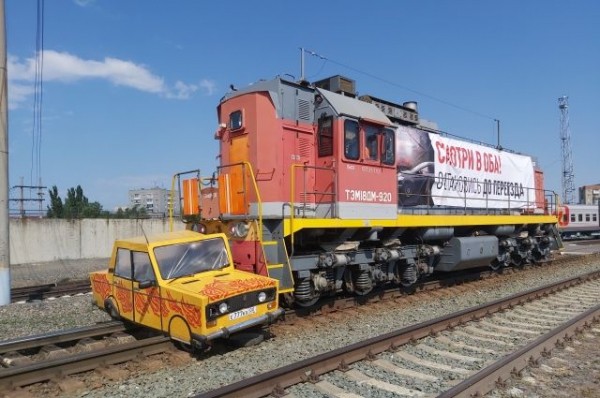 В Омске представили новые устройства для безопасности на ж/д переездах