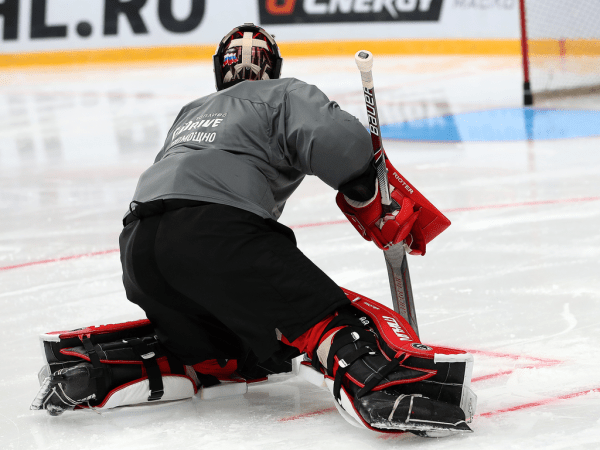 
        ПОДСЛУШАНО: как «Авангард» начал подготовку к сезону (ФОТО+ВИДЕО)
      