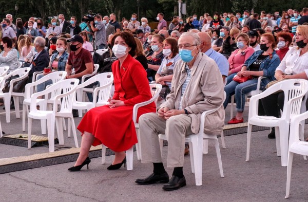 Новое звание Омска отметили внезапным салютом 