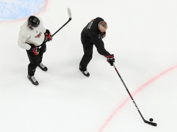 
        ПОДСЛУШАНО: «Авангард» во время эпидемии. Продолжаем тренировки (ФОТО+ВИДЕО)
      